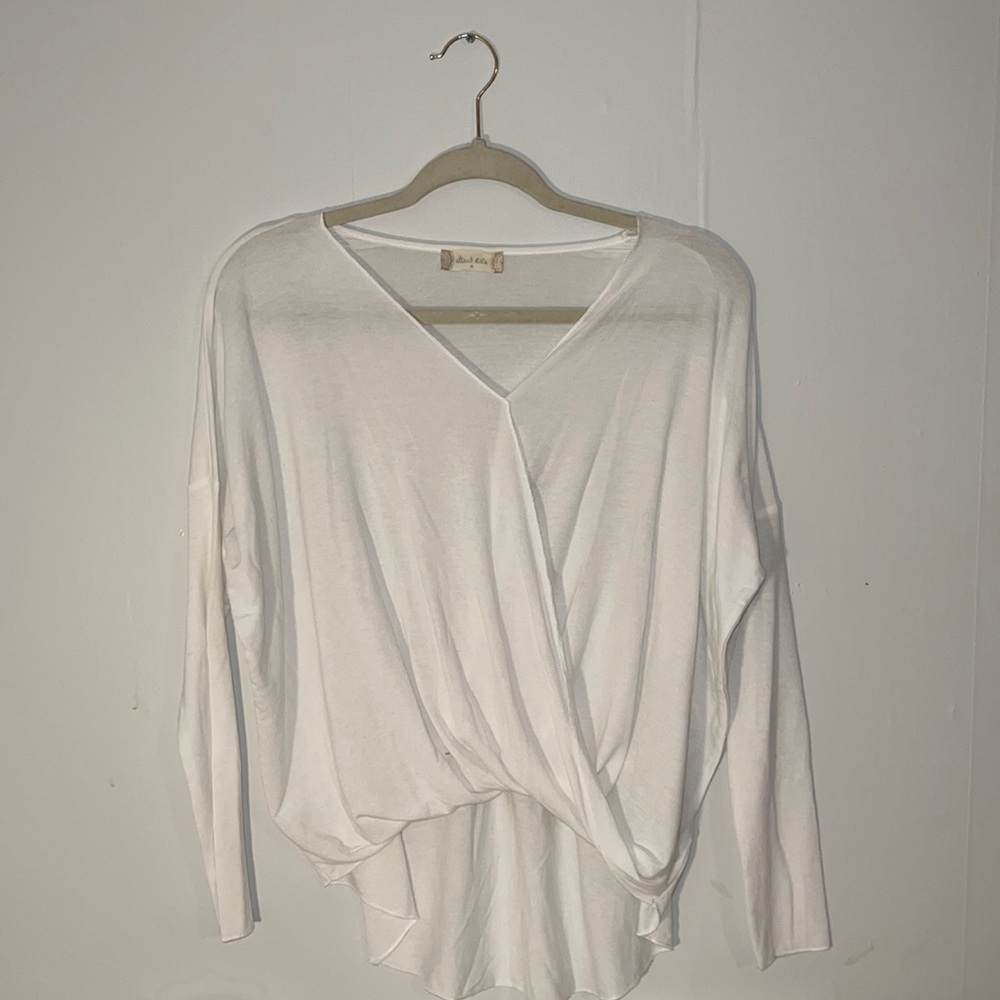 Super Cute White Long Sleeve From Altar’D State